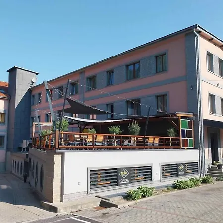 Auberge de jeunesse Inter *